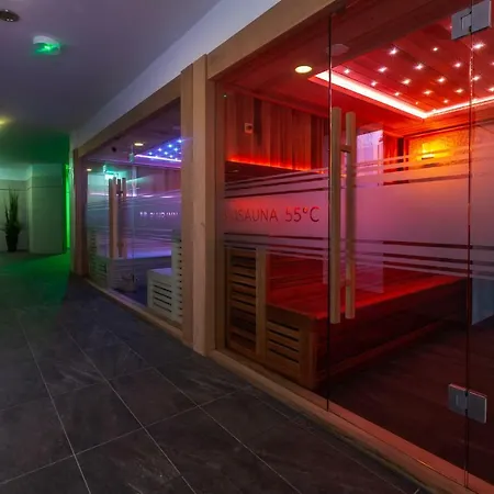 Hotel Ruhr 4*